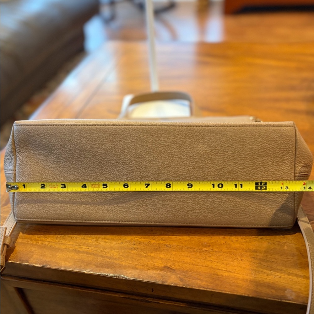 Oh so Chic Furla Leather Top Handle Bag in Tiramisu - Picture 7 of 10